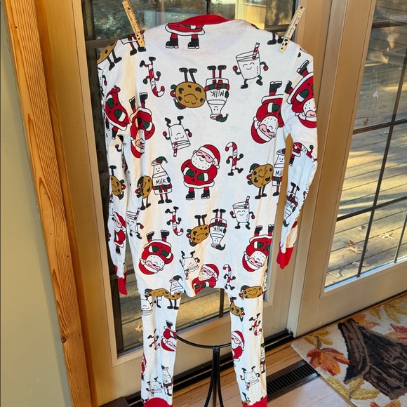 Carter’s Milk, Cookies & Festive Santa Adult Sz. L Pajamas NWOT - Picture 4 of 8